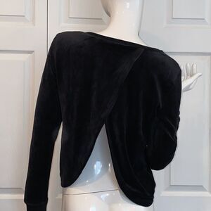 NEW VICTORIA SECRET SWEATER